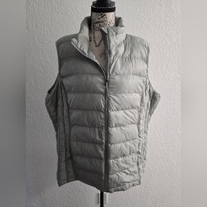 Woman's Plus Size Vest